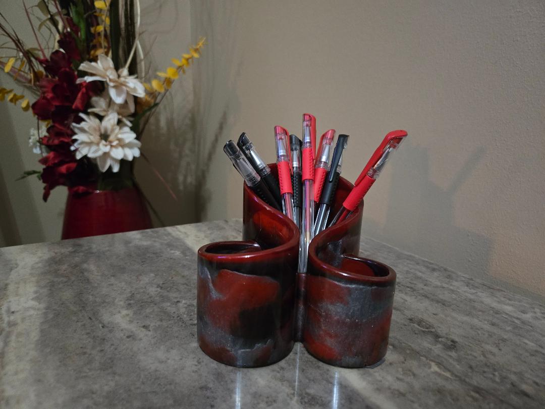 Red Holder